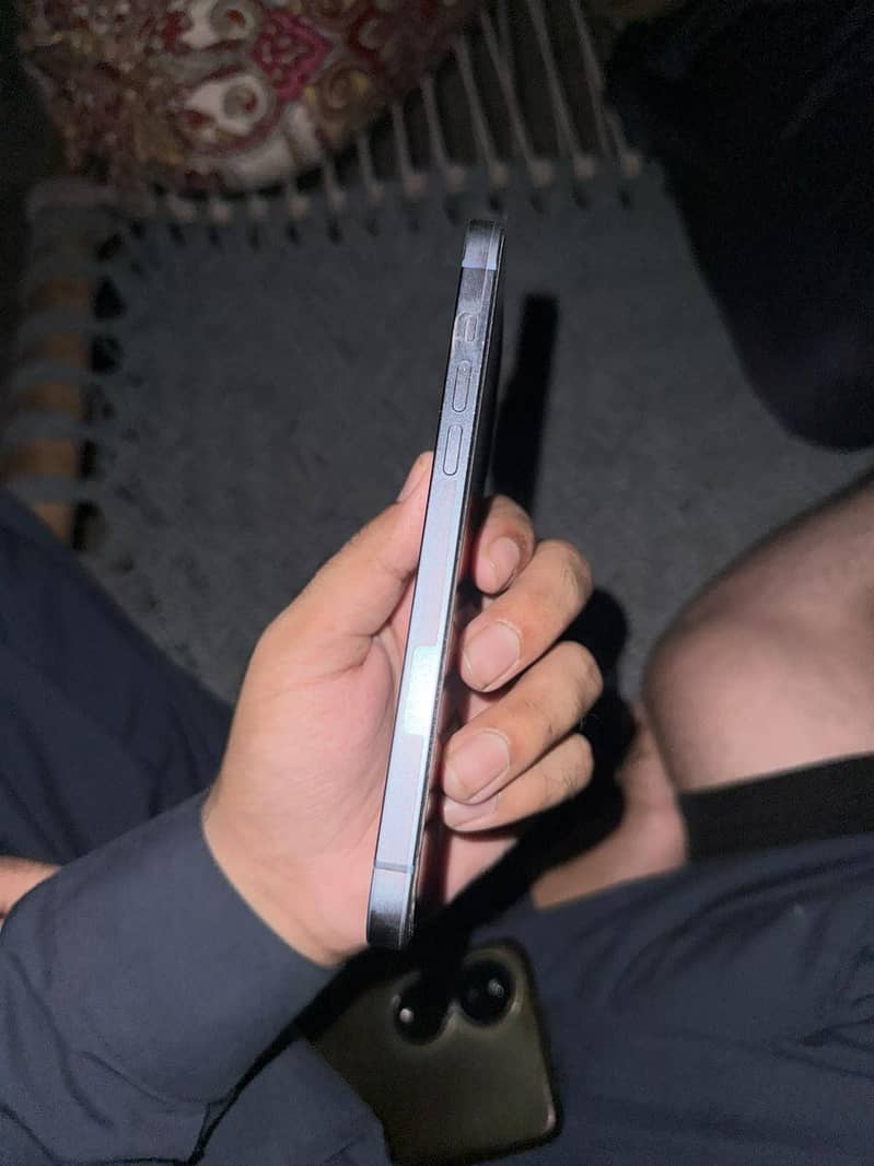 Apple iPhone 14 plus 1