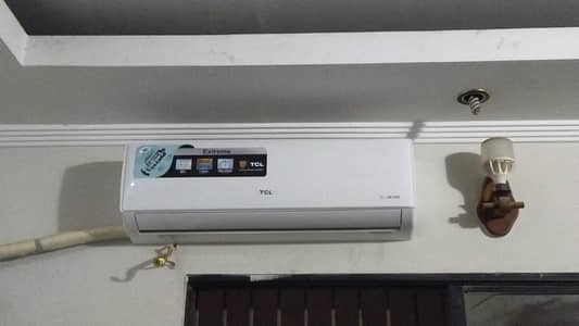 Inverter Ac 1.5 Ton urgent sale Like new 2025 model 30w inverter fan