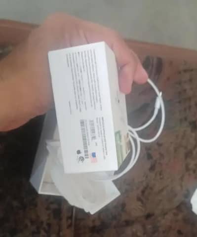 Apple Airpods 2nd generation usa imported