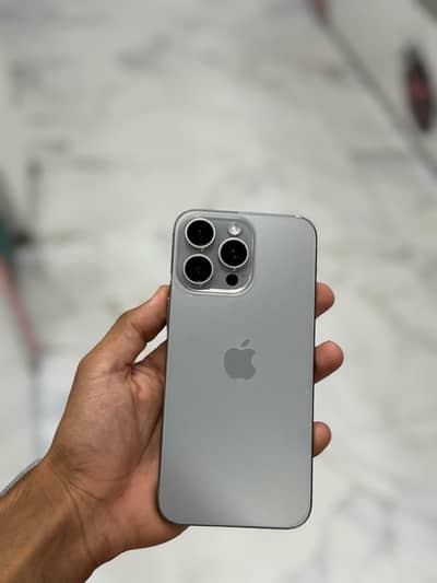 Apple iPhone 15 Pro Max