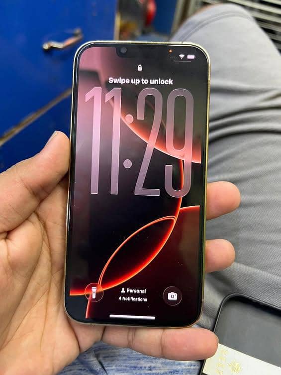 Apple iPhone 13 Pro 1