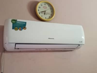 HISENSE 1.5 SPLIT INVERTER BRAND NEW CONDITON GOLD FINS