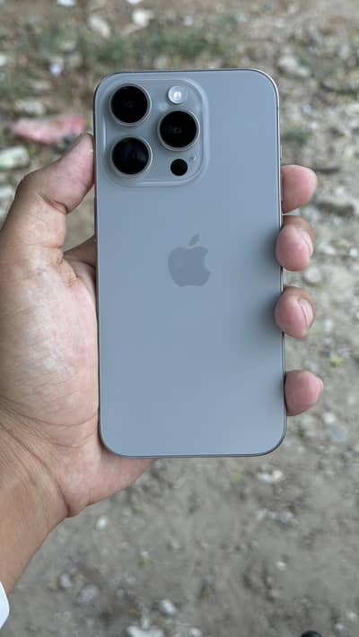 Apple iPhone 15 Pro