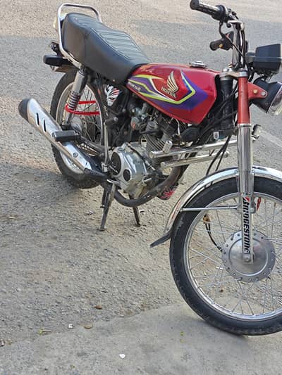 Honda CG 125 2017 | Mint Condition | Smooth Engine Complete  document