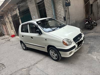 Family used Hyundai Santro 2004 for sale