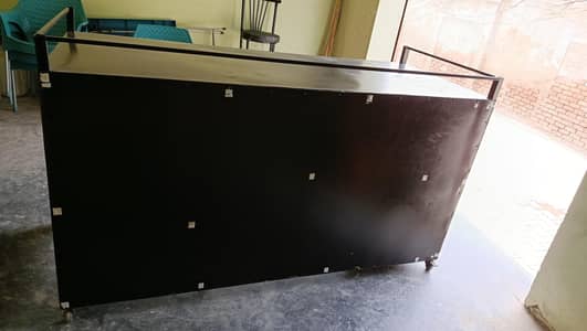 juice shop setup,Iron Counter,commercial juicer machine,table chairs