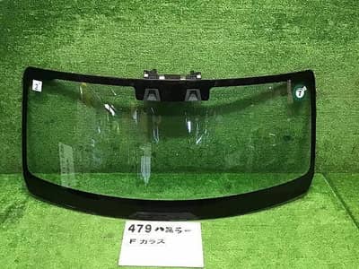 DAIHATSU THAFT FRONT SCREEN