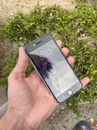 iPhone SE 2