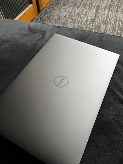Dell Precision 5550 4K H Processor