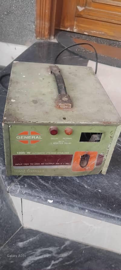 General 1000W Automatic Voltage Stabilizer - Working Condition