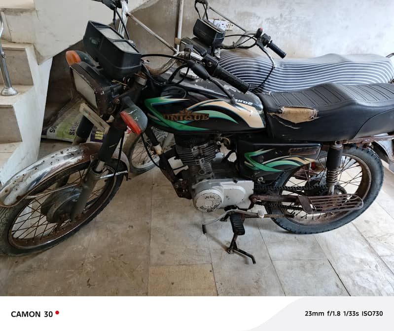 unique 125 0