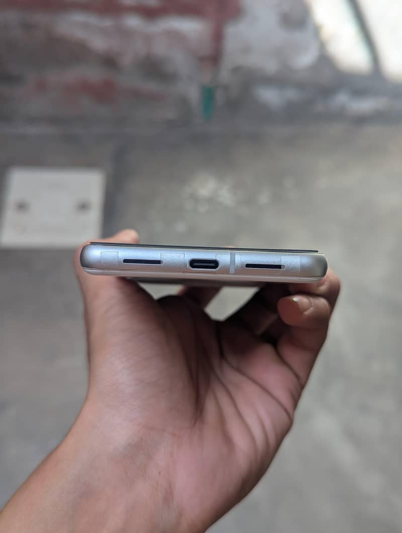 Google Pixel 7 2