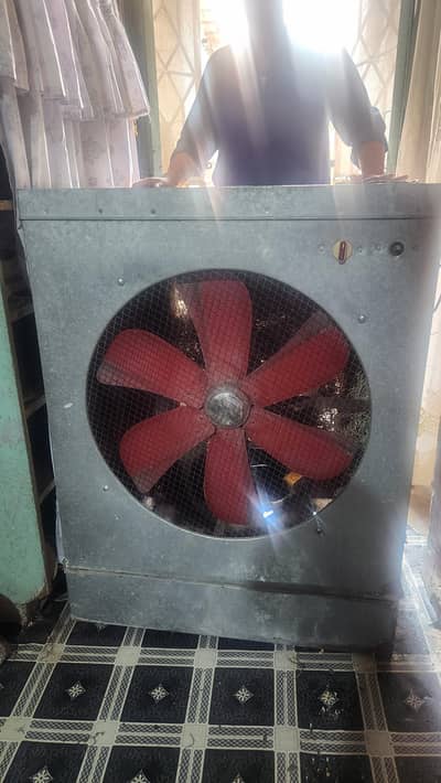Room Cooler with tire stand