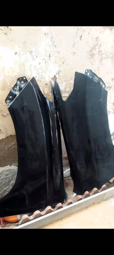 Toyota PARDO ka Saman mojud hai