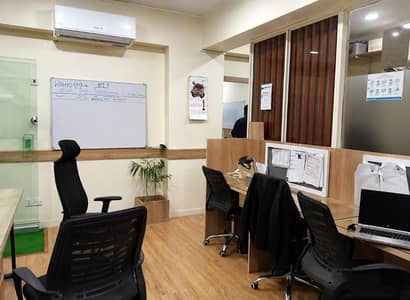 Office Available On Rent At Shahra-e-Faisal