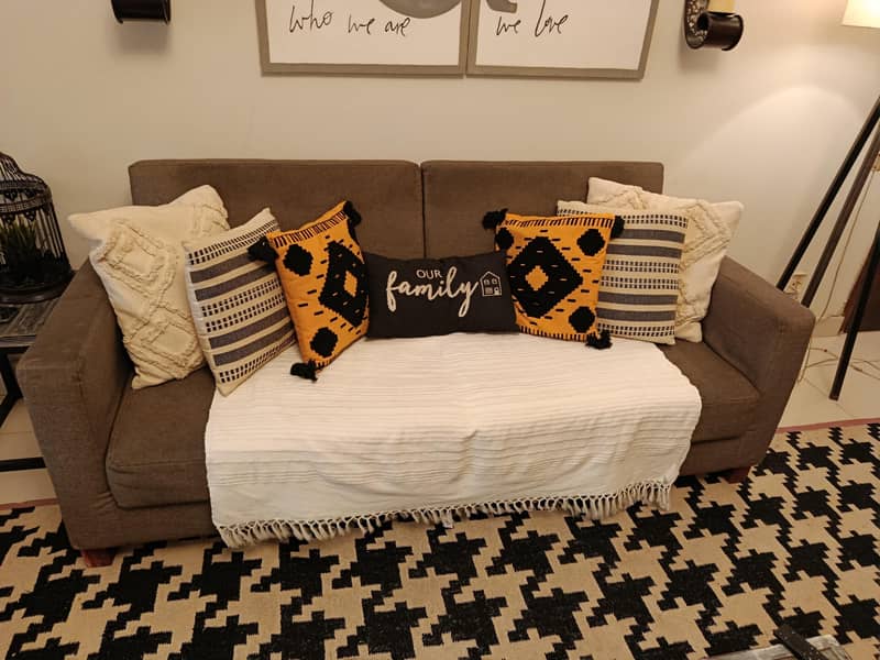 Sofa set used 3