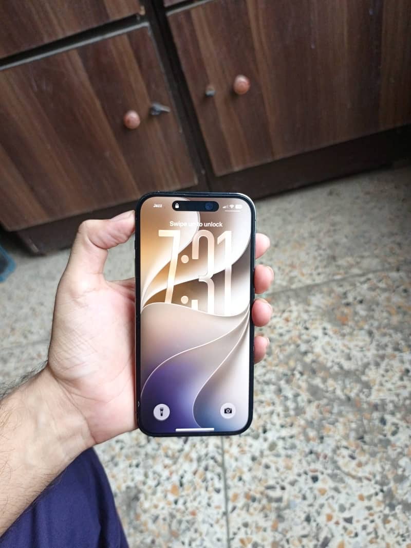 iPhone 14 pro 2