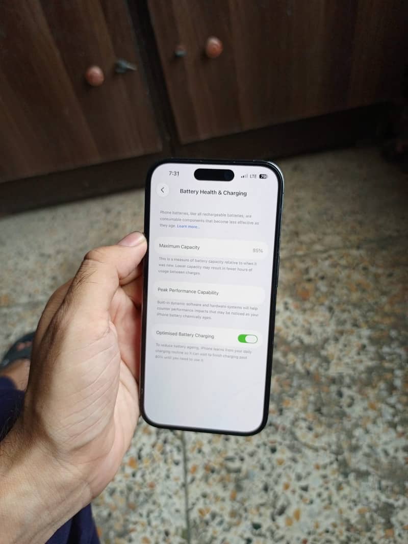 iPhone 14 pro 3