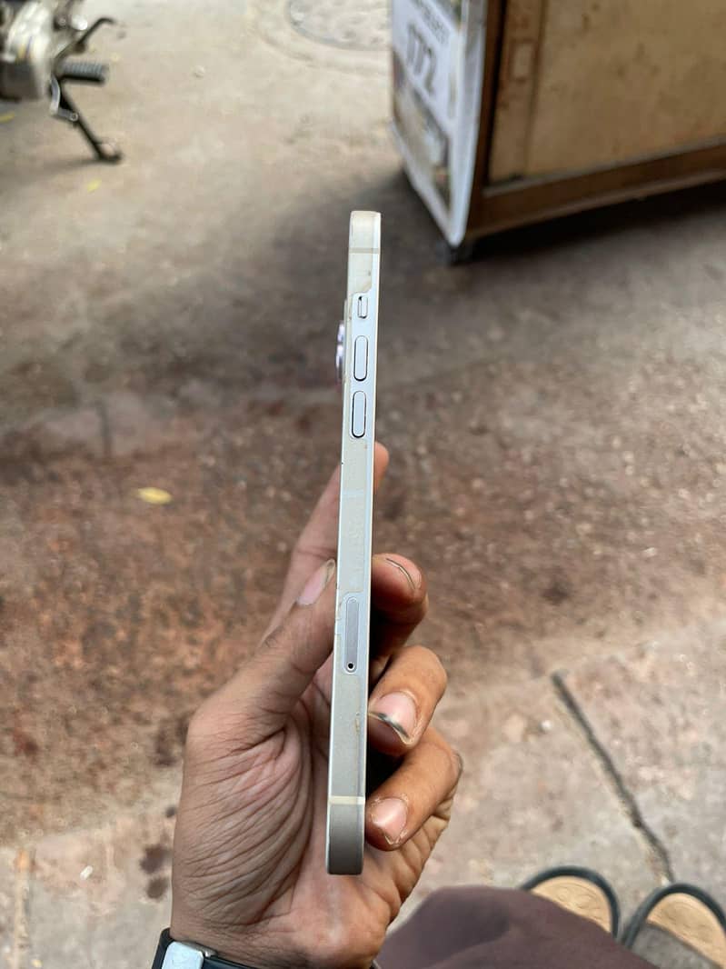 Apple iPhone 14 plus 5