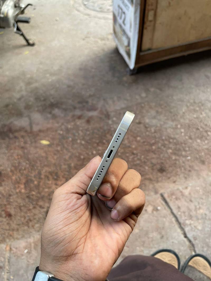 Apple iPhone 14 plus 6