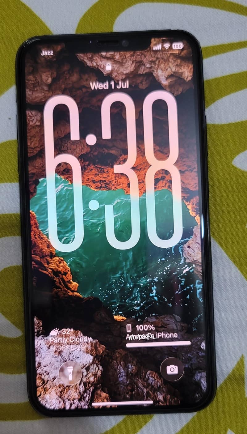 Apple iPhone 11 Pro Max 0