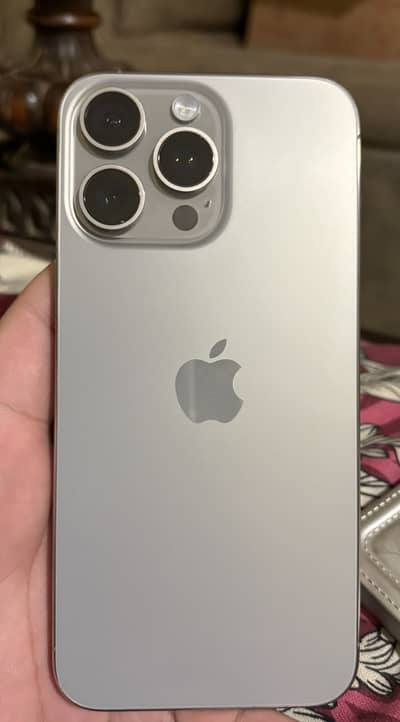 Apple iPhone 15 Pro Max