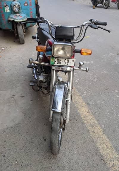 2019model ha 2018 ka number LG ha
