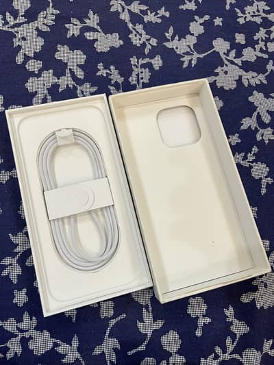Iphone cable orignal