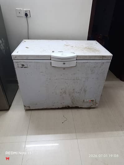 Deep freezer