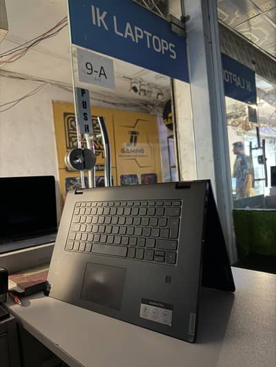 Lenovo ideapad flex core i5 10th generation 8/256gb ssd 360 rotate