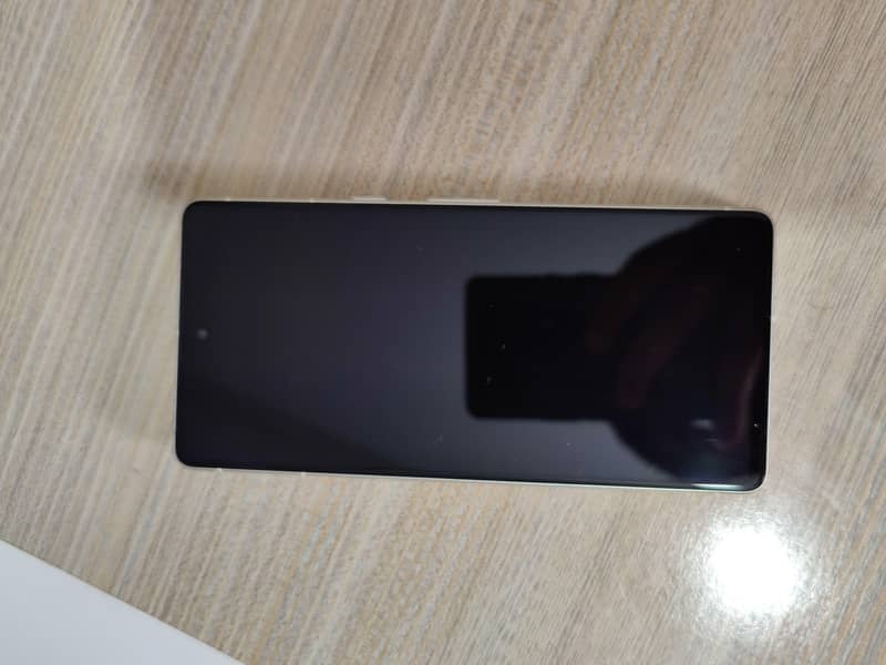 Google Pixel 7 6