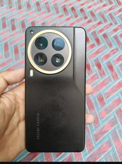 Tecno CAMON 30 Premier