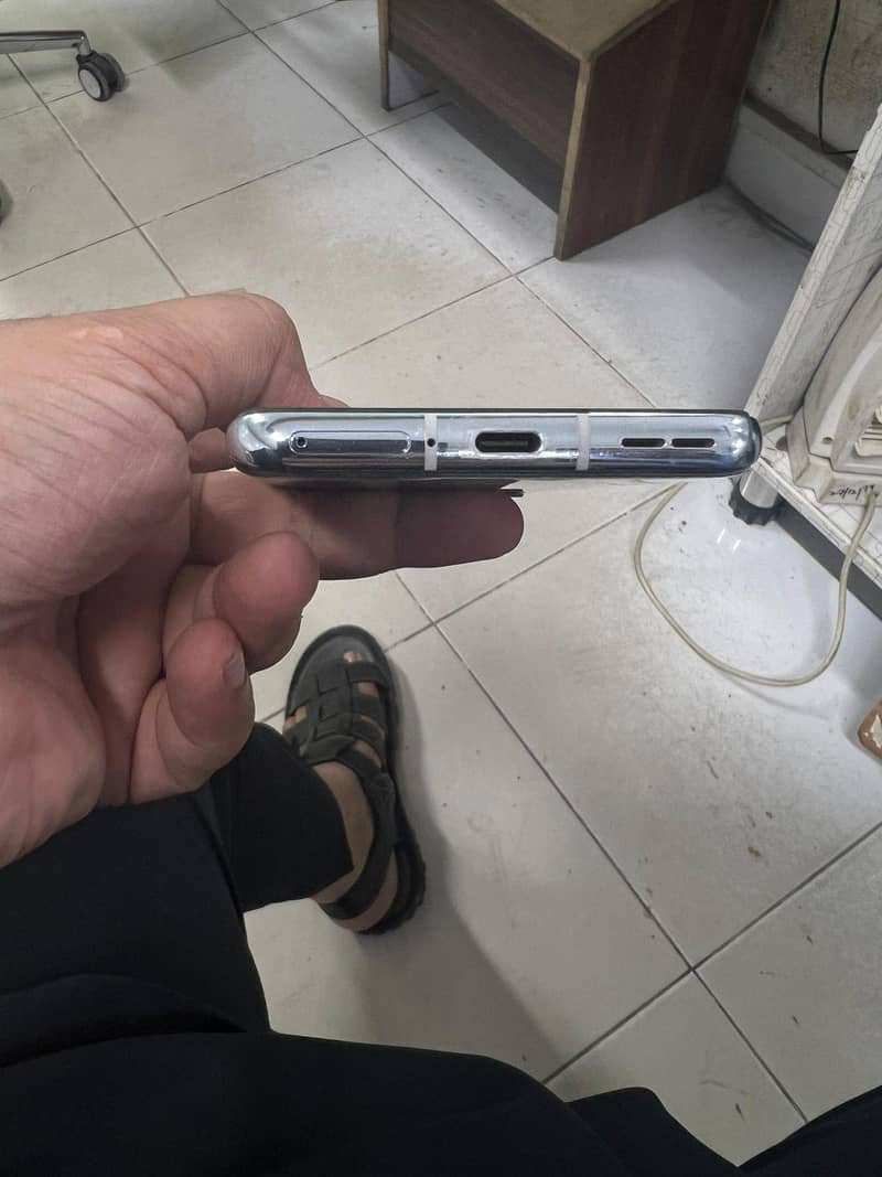 One Plus 9 Pro 2