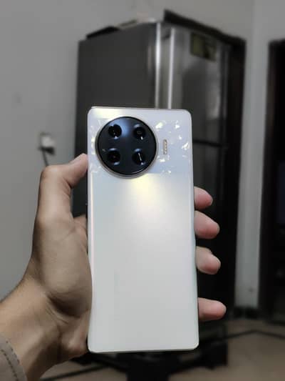 Tecno Spark 20 Pro Plus