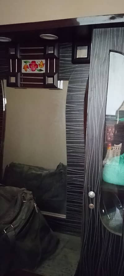 dressing table good condition