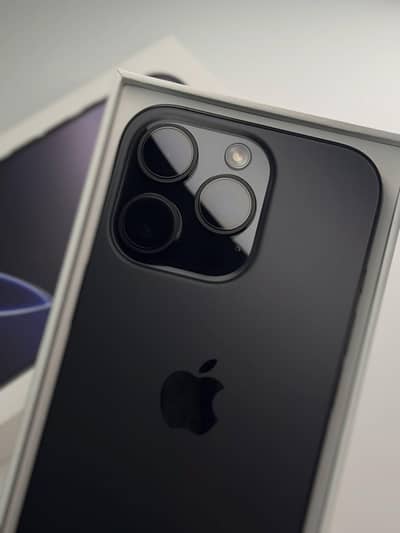 Apple iPhone 16 Pro