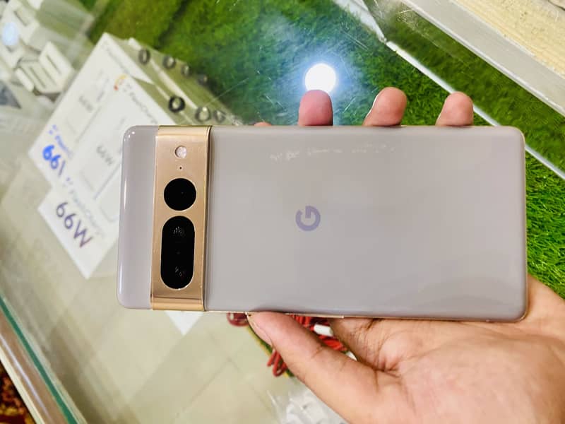 Google Pixel 7 Pro 4
