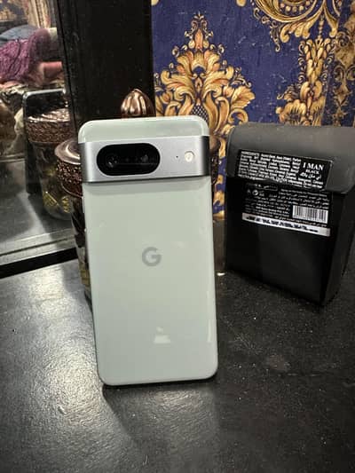 Google Pixel 8