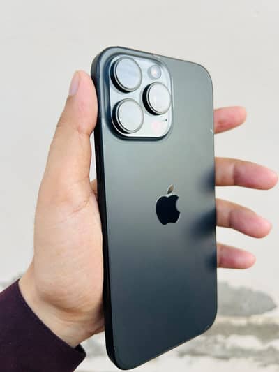 Apple iPhone 16 Pro Max JV under apple warranty Till August,2026