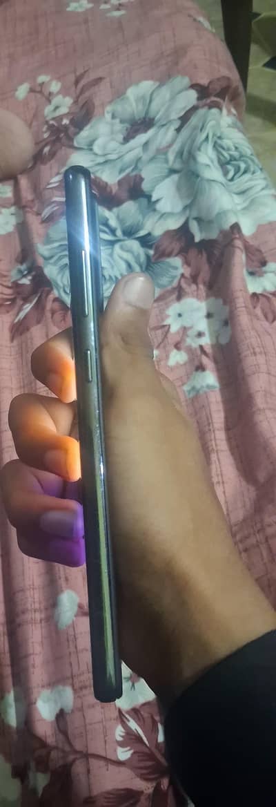 Samsung Mobile A72