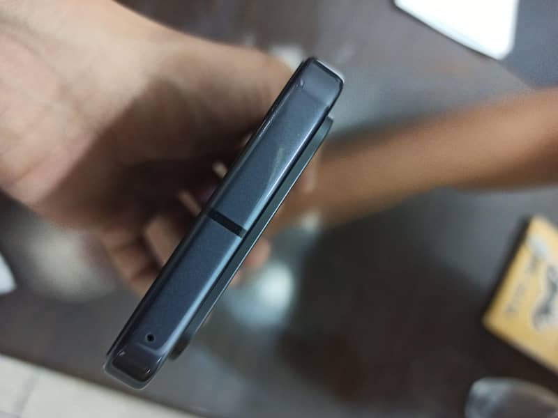 Google Pixel 9 8
