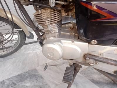 Honda 125 2016 black Whatsapp number 03317938828