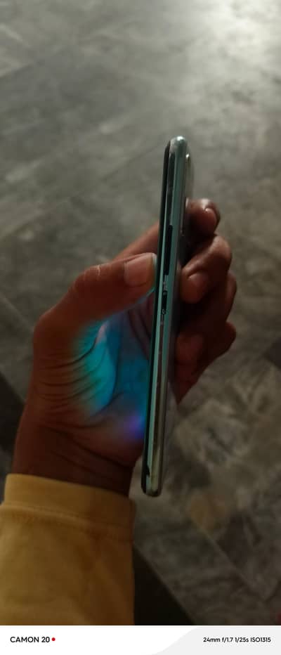 Vivo S1 4/128 with box