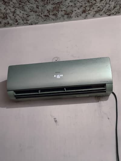 Haier 1.5 Ton DC Inverter AC For Sale