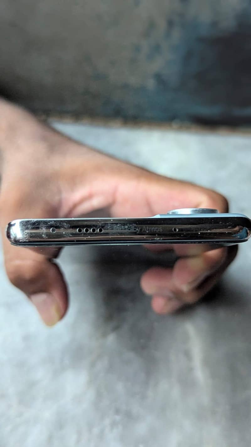 Tecno CAMON 40 Pro 4