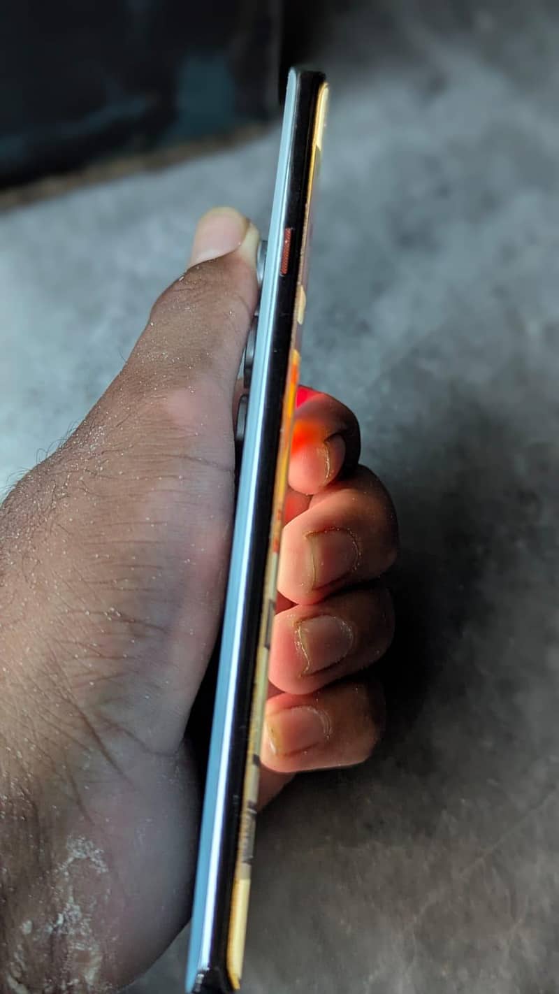 Tecno CAMON 40 Pro 5