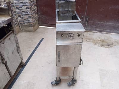 12 liter fryer all ok  . . . 03320967831