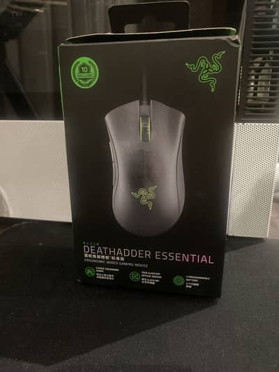 Razer deathadder essential