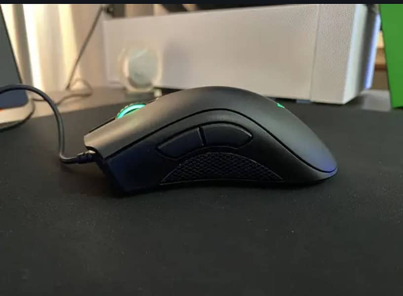 Razer deathadder essential 4