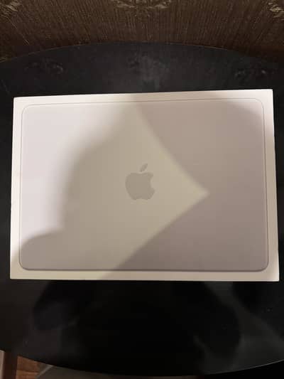 Apple macbook neo silver